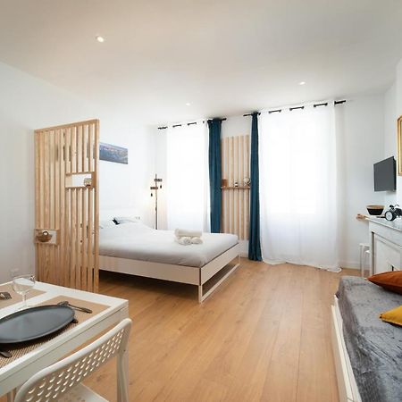 Apartment In The Heart Of Marseille Vieux Port Екстериор снимка