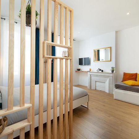 Apartment In The Heart Of Marseille Vieux Port Екстериор снимка