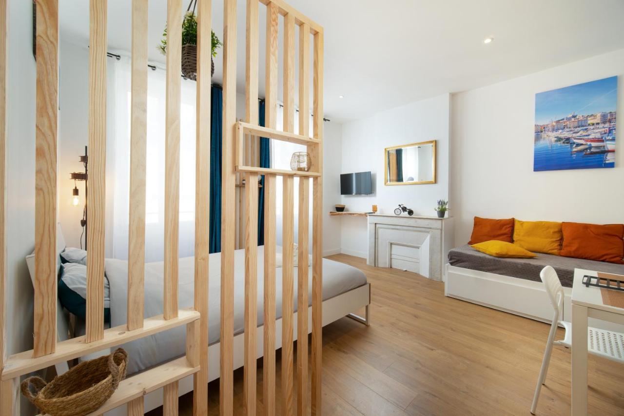 Apartment In The Heart Of Marseille Vieux Port Екстериор снимка